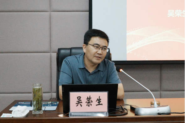 学院12.png