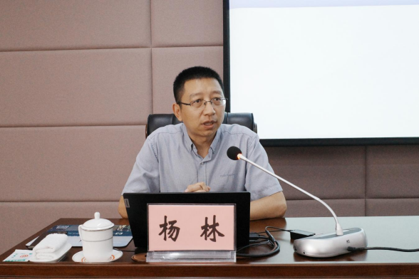 学院9.png